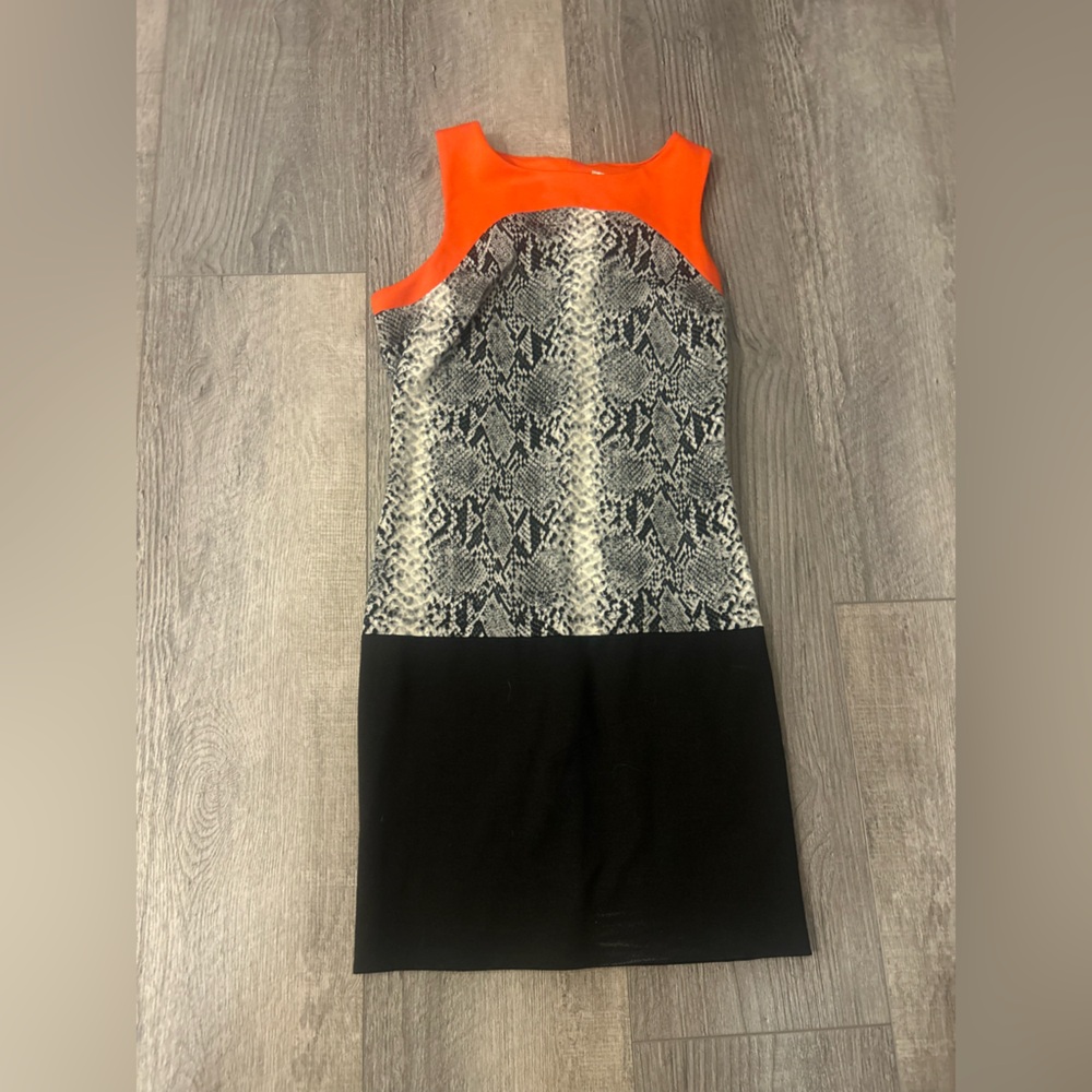 Stylish Orange Snakeskin and Black Sleeveless Dress